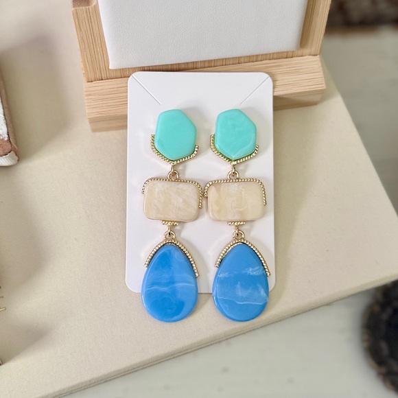 Anthropologie Boho Multicolor Stone Statement Earrings - Picture 3 of 6